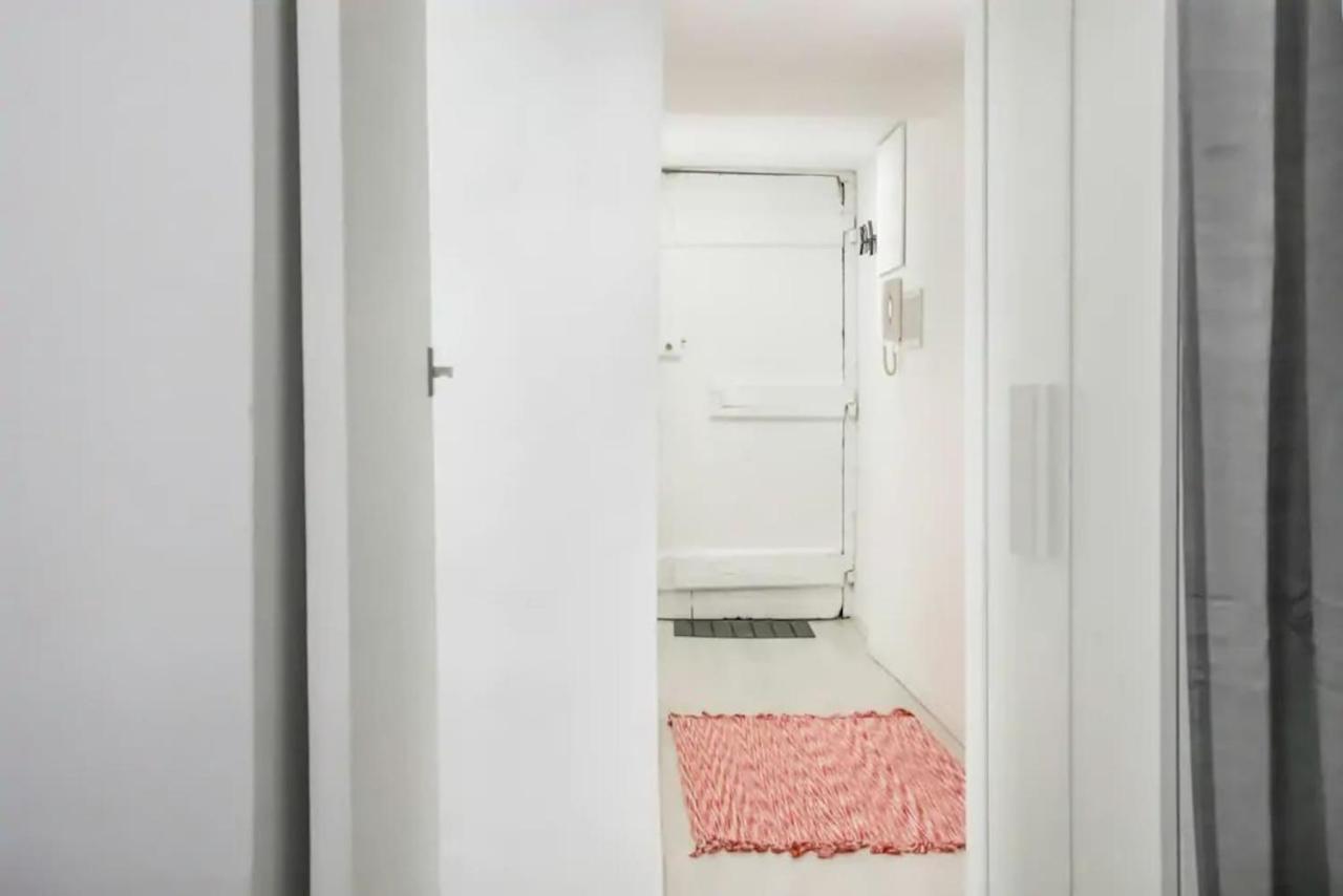 Home4U - Secret Studio In City Center Lisbon Exterior photo